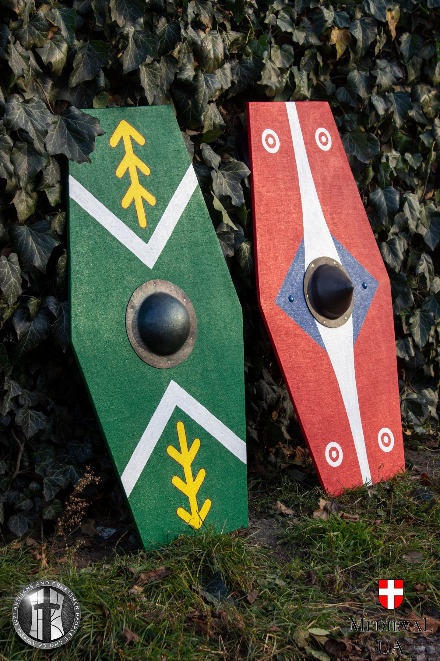 Reb Green Germanic/Gothic shield