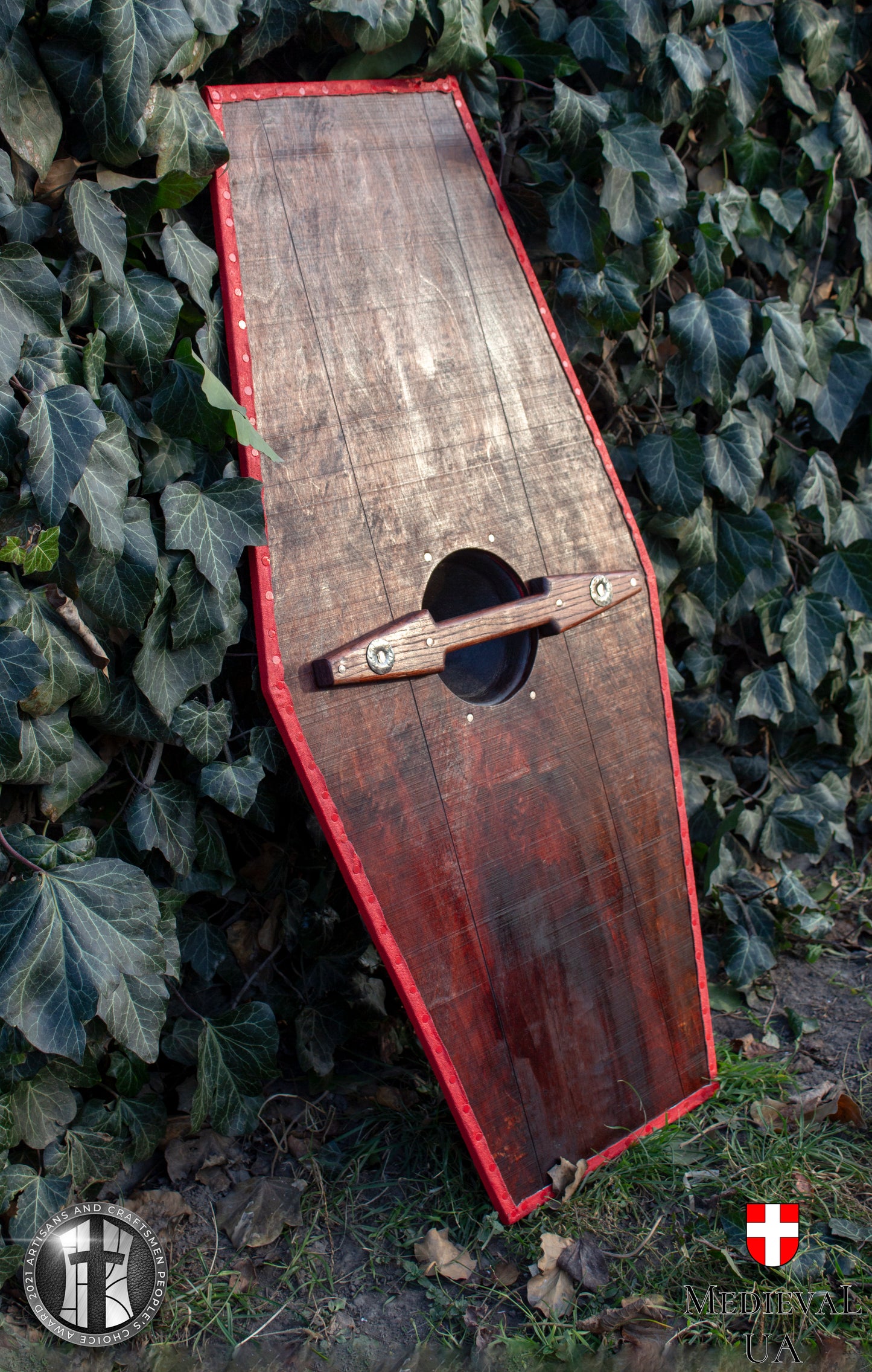 Reb Green Germanic/Gothic shield