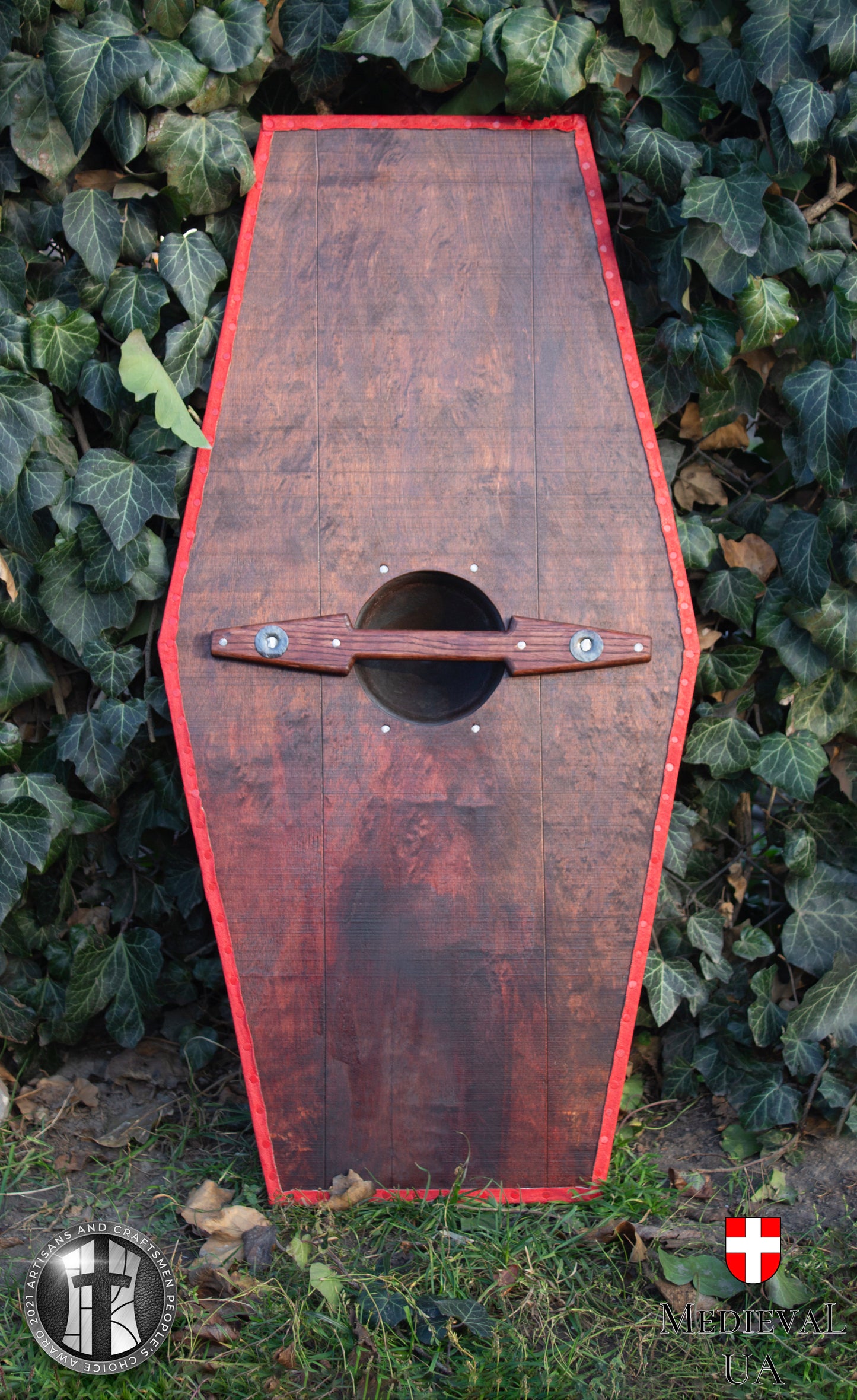 Reb Green Germanic/Gothic shield