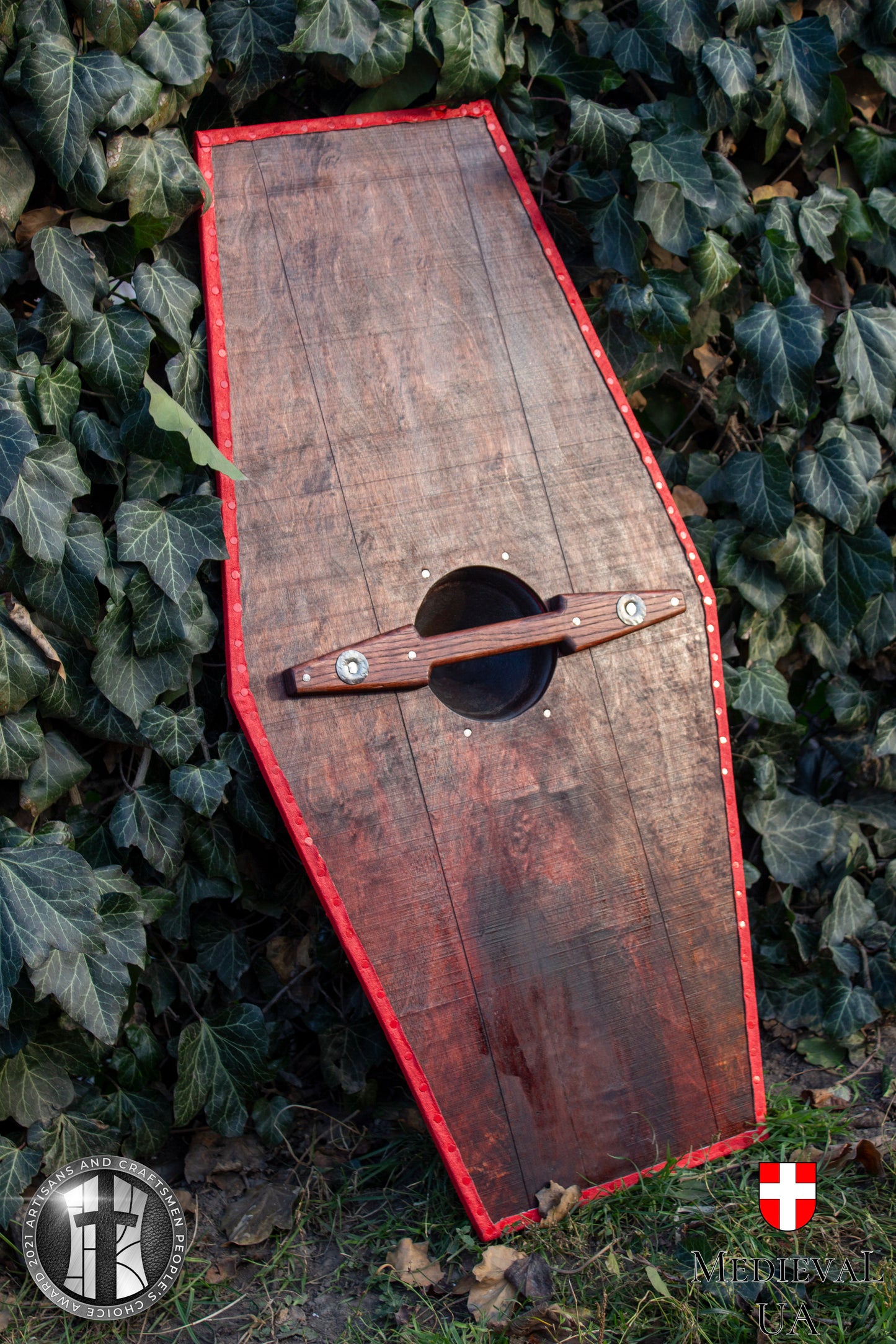 Reb Green Germanic/Gothic shield