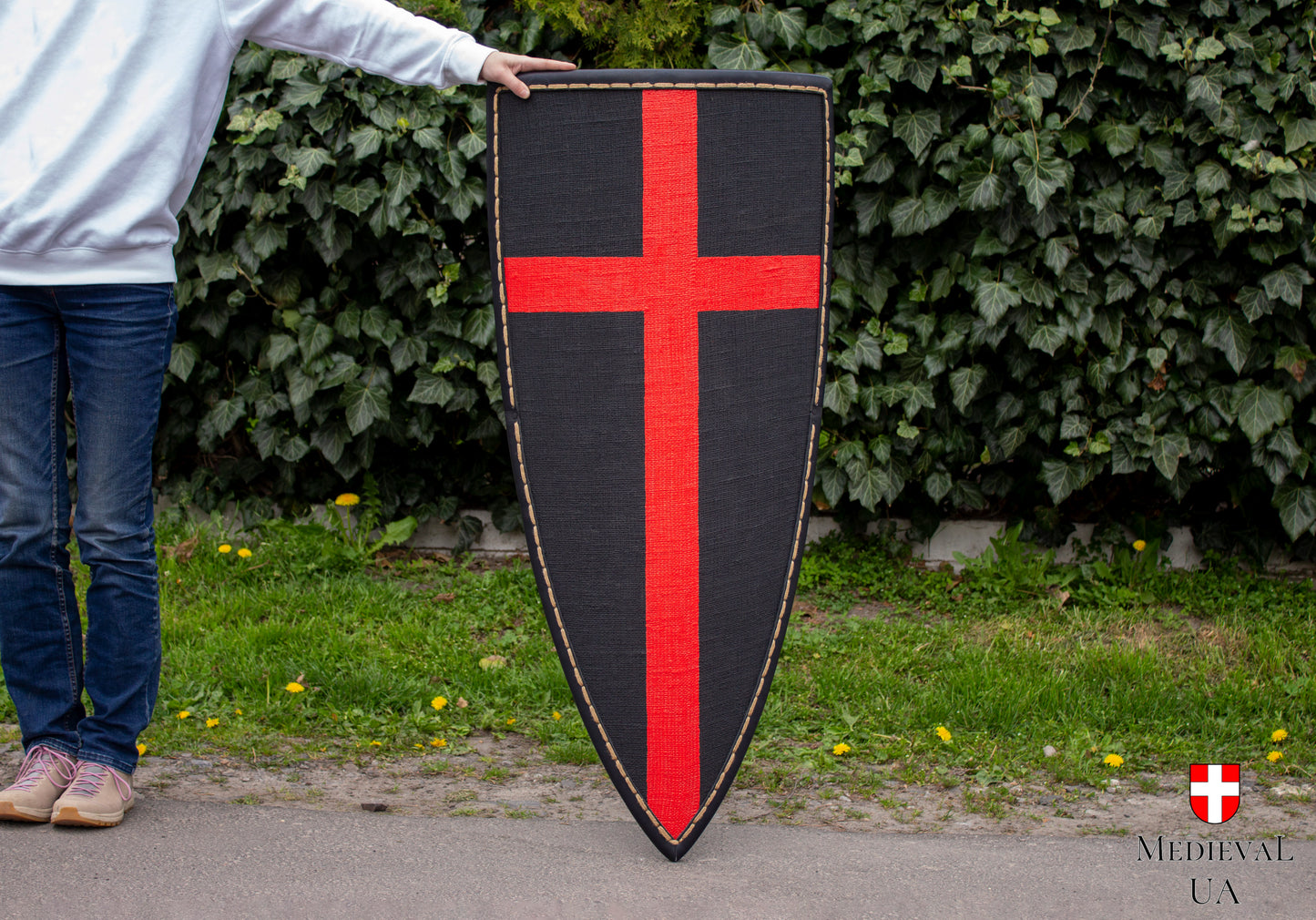 Big heater shield with cross pattern