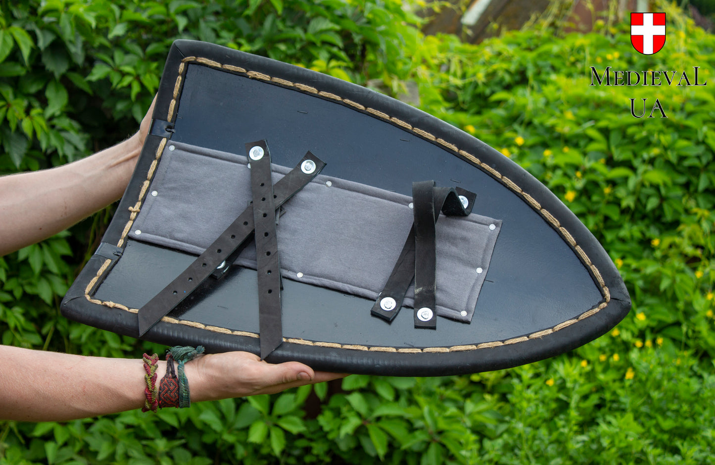 Punch Shield "Castle"