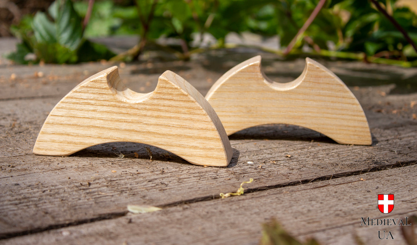 Wooden katana stand "Ash Tree"