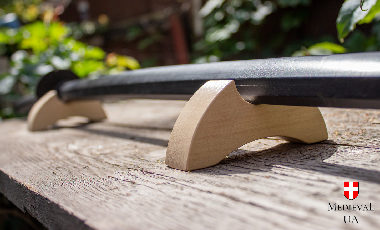 Wooden katana stand "Hornbeam wood"