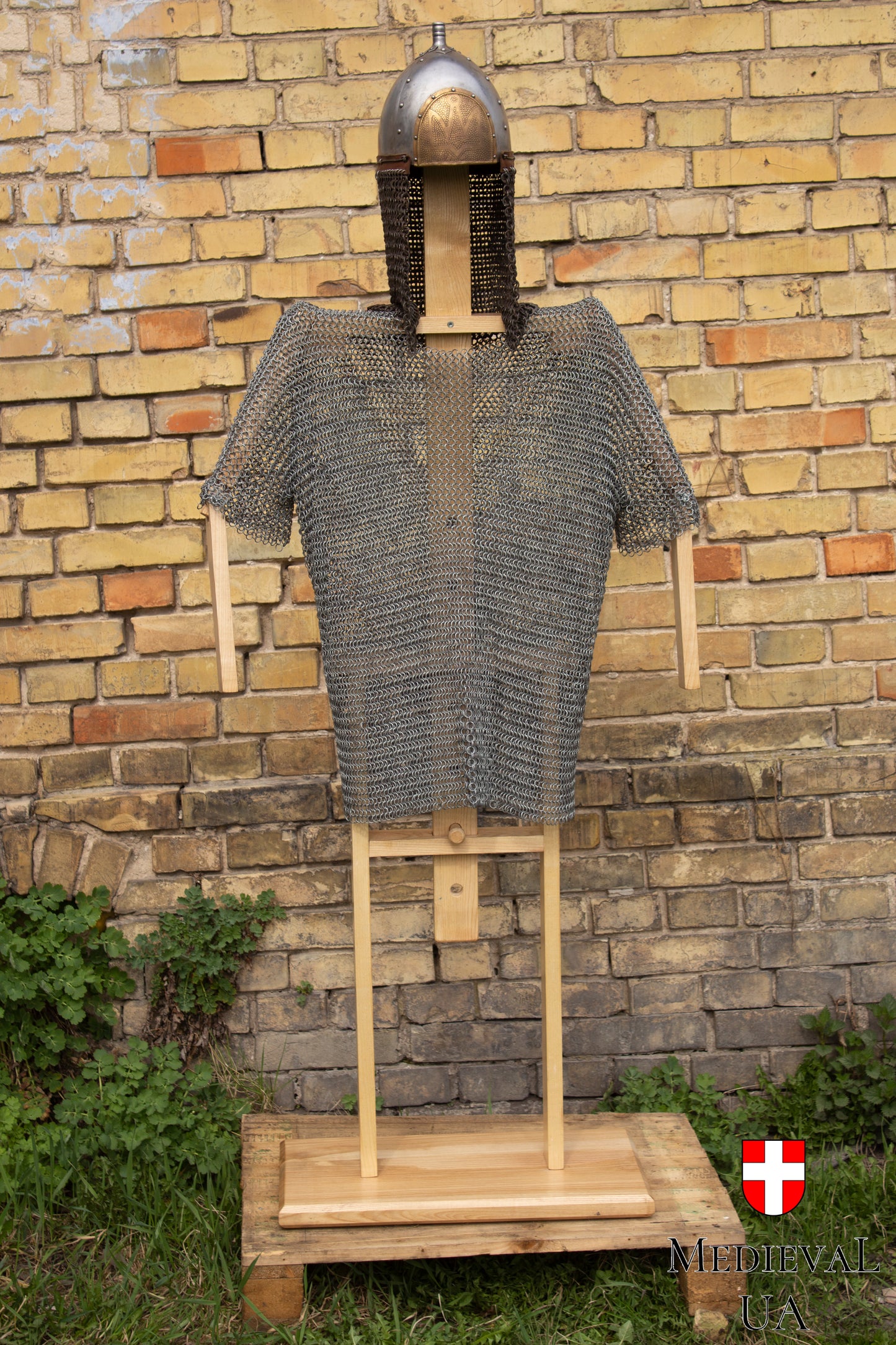 Wooden stand for medieval armor