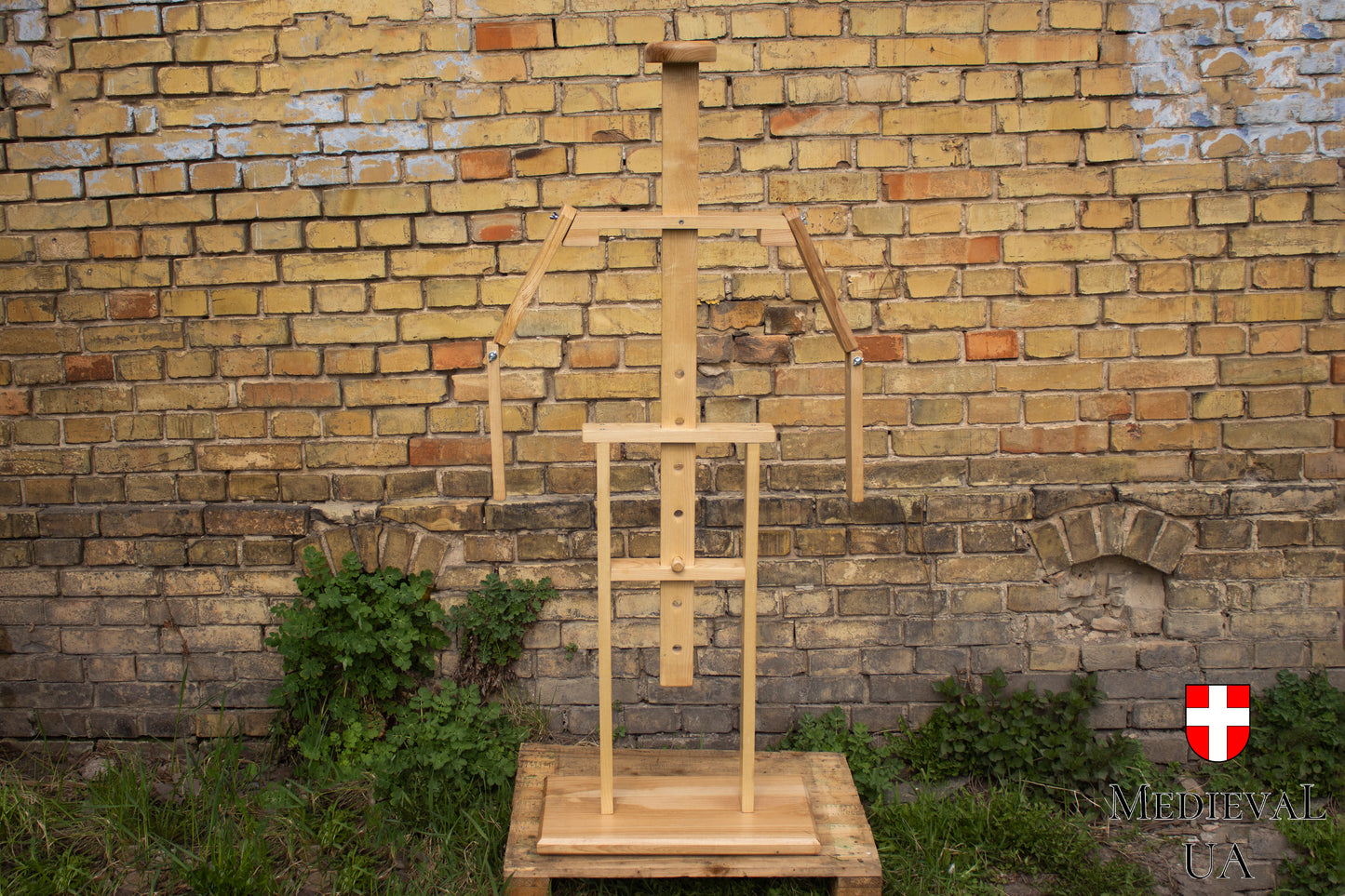 Wooden stand for medieval armor