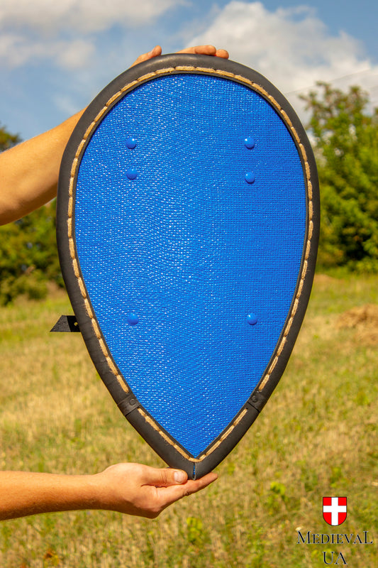 Little kite punch shield