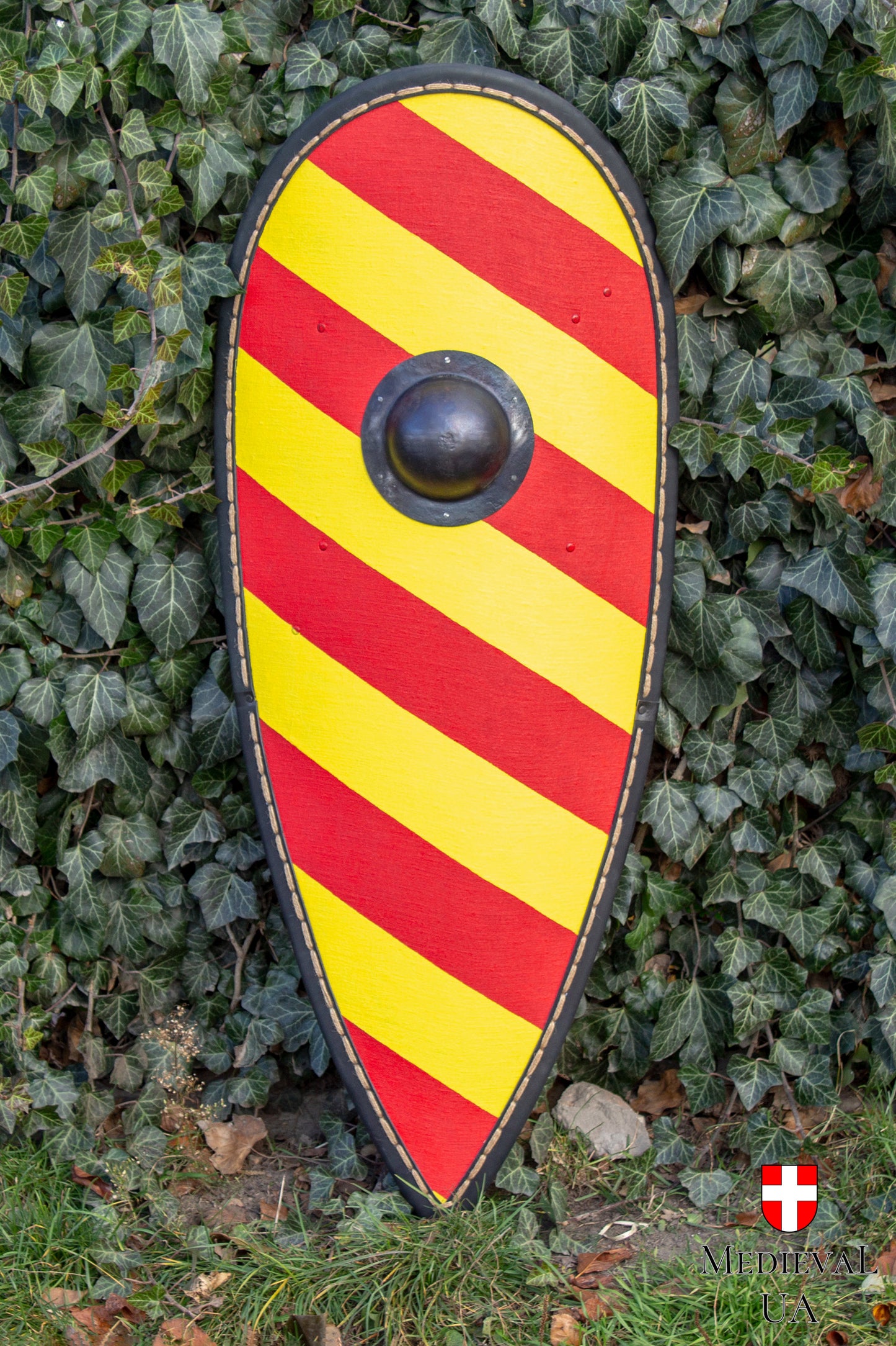 Medieval kite shield