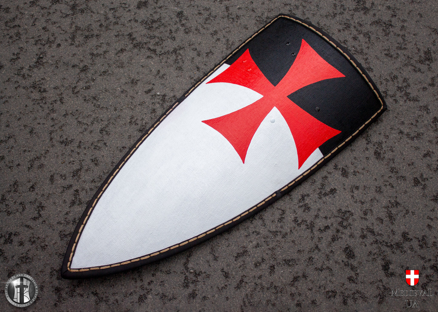 Big medieval heater shield with Templar cross