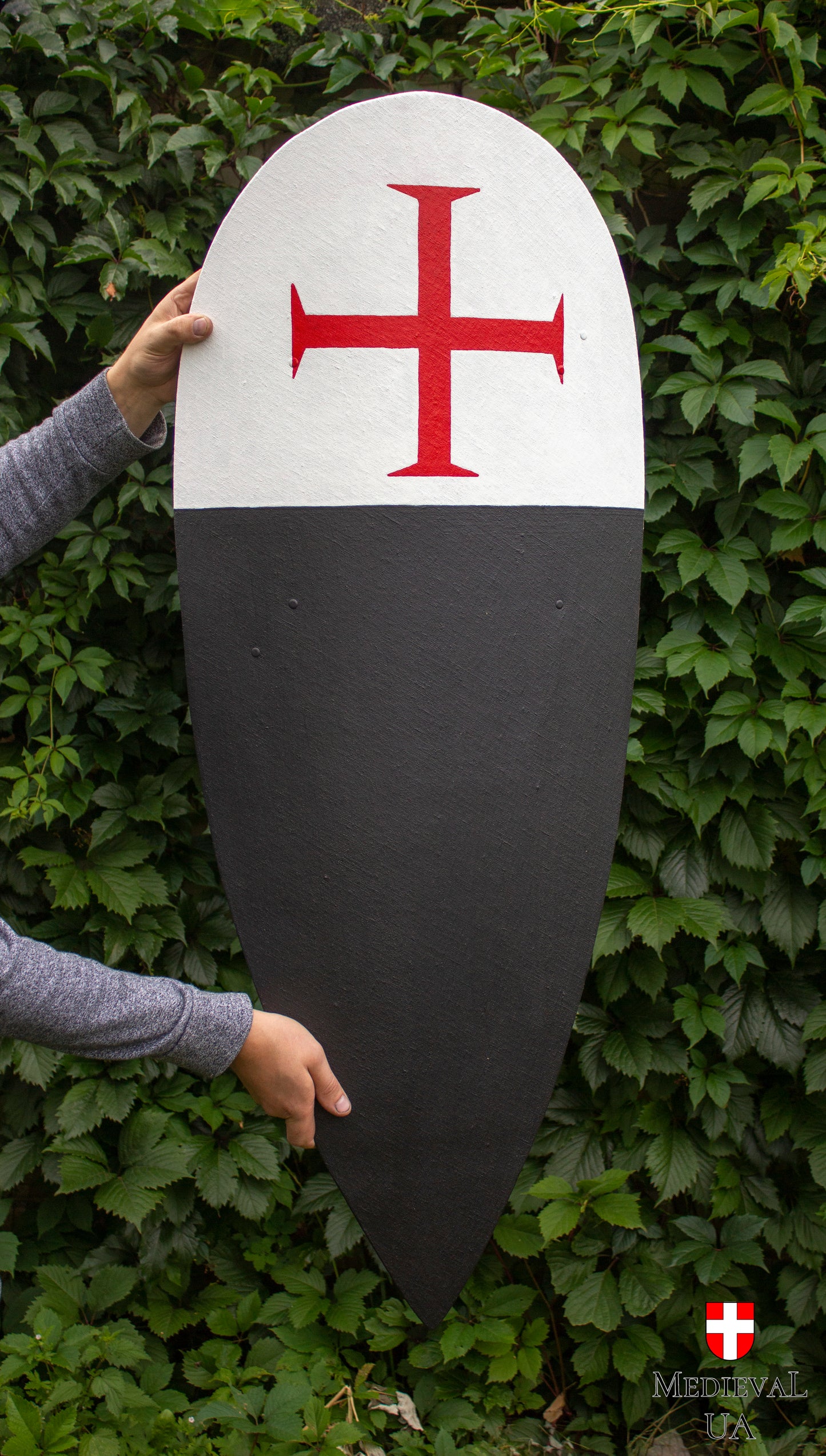 Medieval kite shield with templar cross