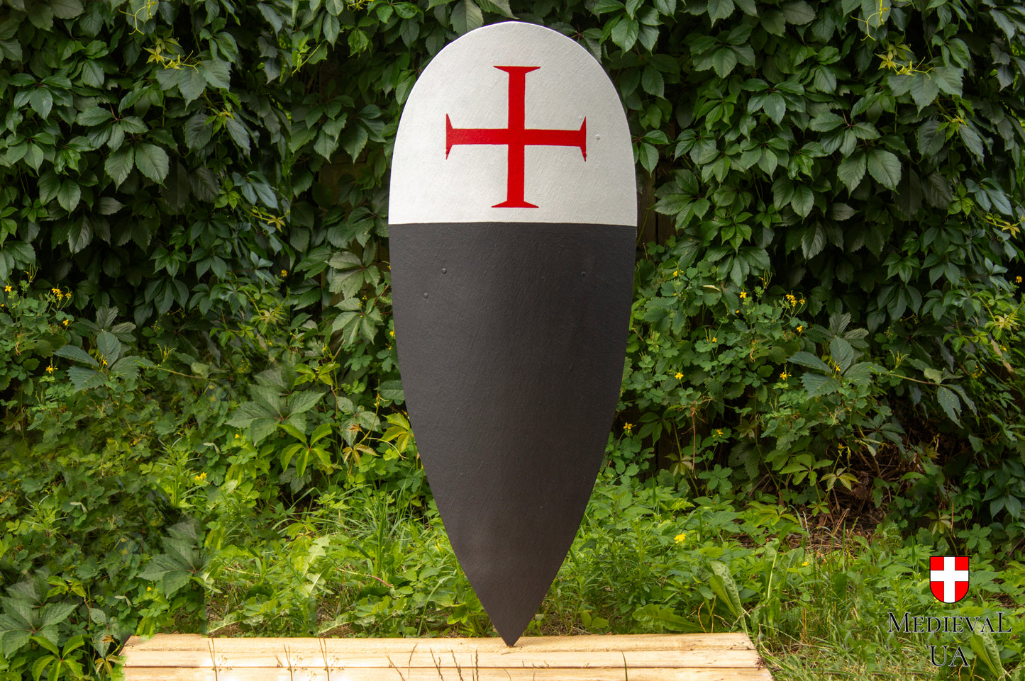 Medieval kite shield with templar cross