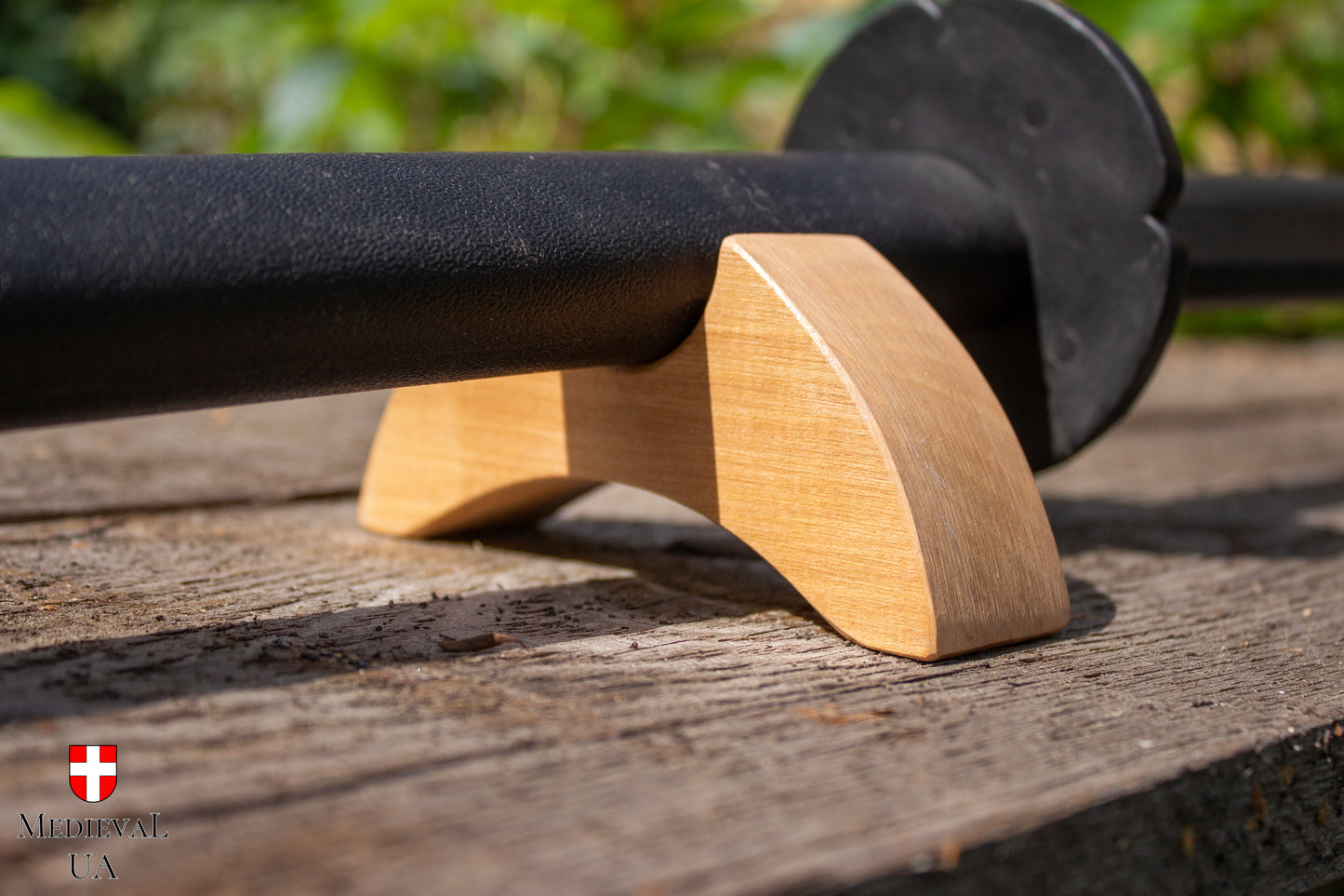 Wooden katana stand "Cherry tree"