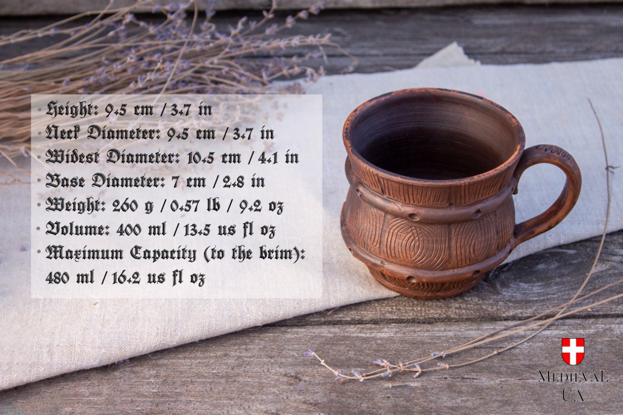 Size chart for the wood-texture clay mug with height, diameters, weight, and 400ml volume