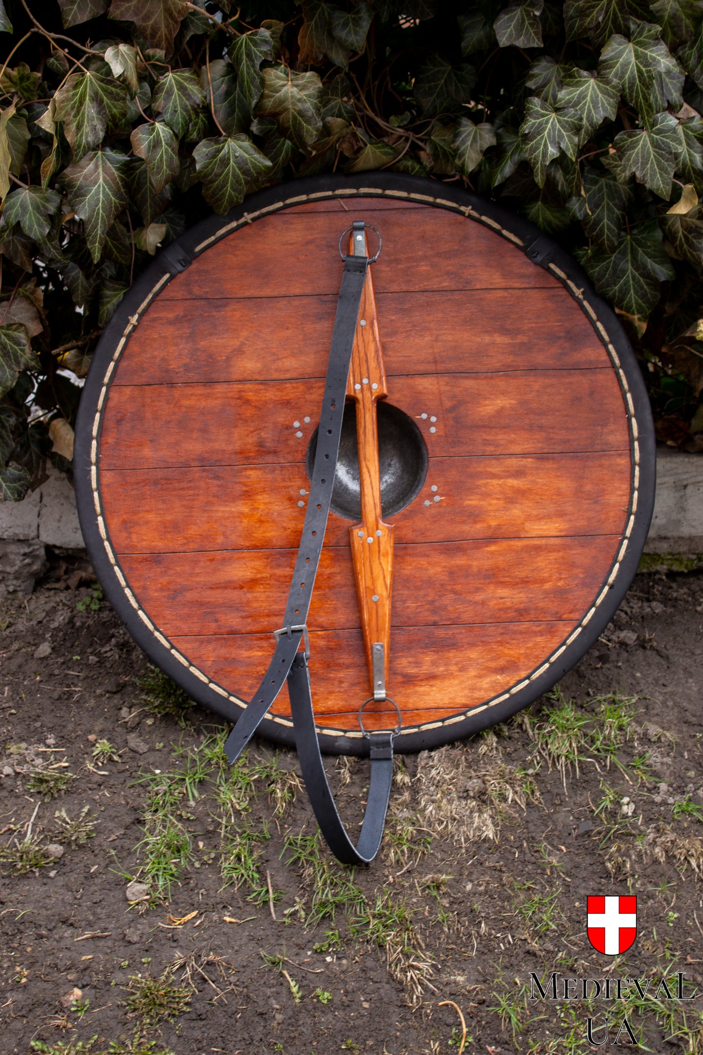 Viking round shield "Roland", D=70cm