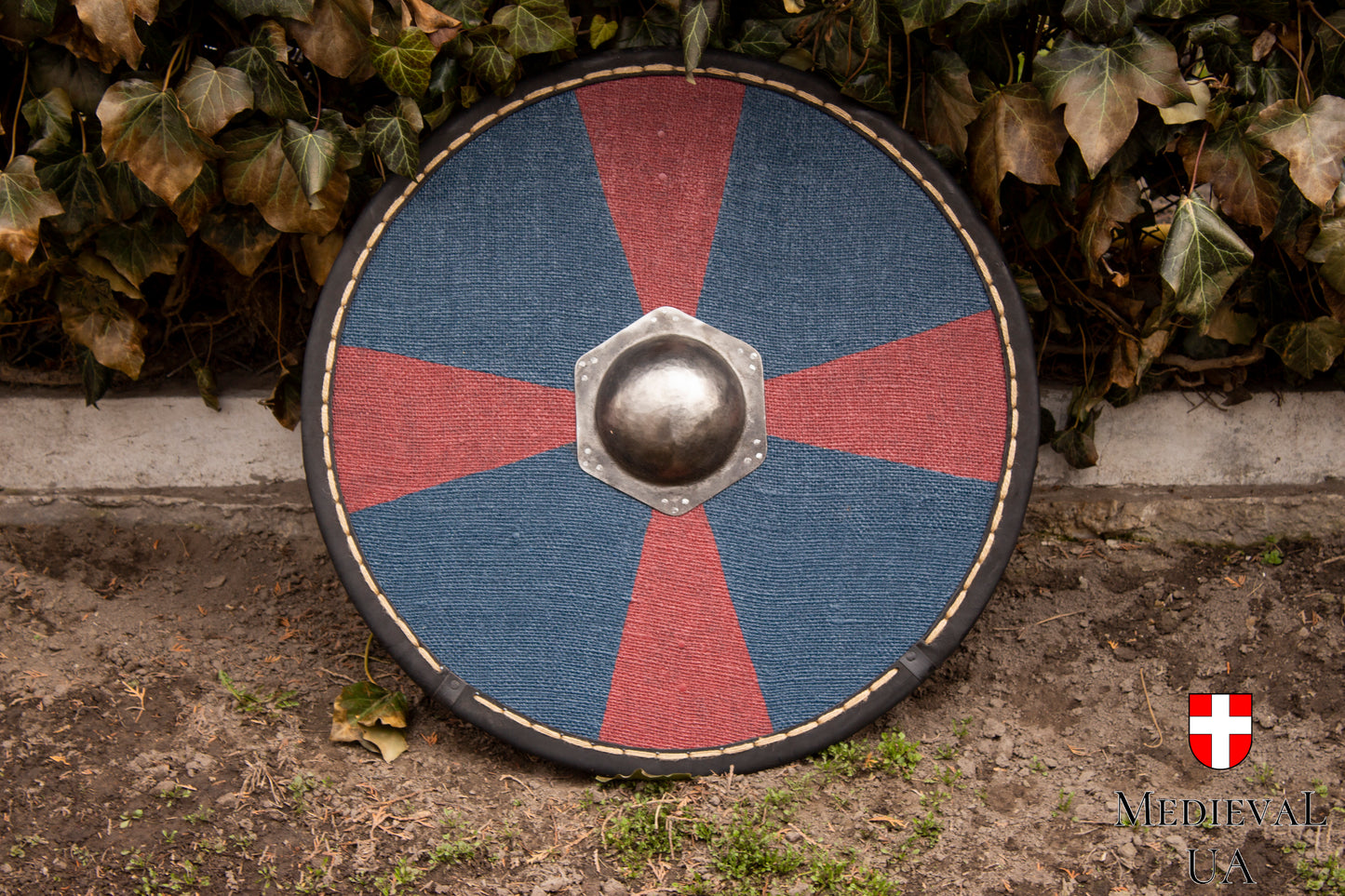 Viking round shield "Roland", D=70cm